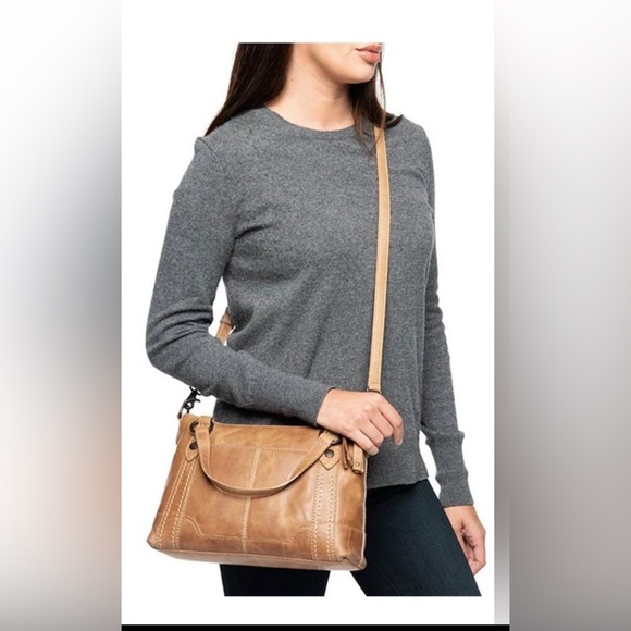 NWOT Frye Melissa Leather Medium Crossbody Satchel Beige Brown Retail $328 - Picture 13 of 13